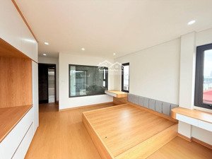 bán nhà riêng tại vũ xuân thiều, 9 tỷ, 53m2, 6 tầng, đẹp, nhiều tiện ích, hàng hiếm