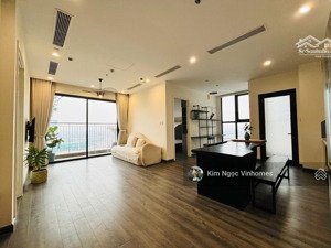 cần bán nhanh căn góc 2pn tầng trung, view thoáng, đầy đủ nội thất chỉ nhỉnh 6 tỷ, lh 