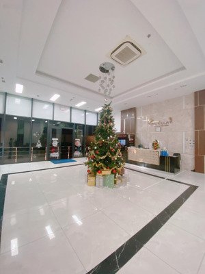 sổ hồng sẵn, nhà sẵn-cần bán căn 2pn 64m centana thủ thiêm vị trí đẹp, có nội thất làm lại mới a-z