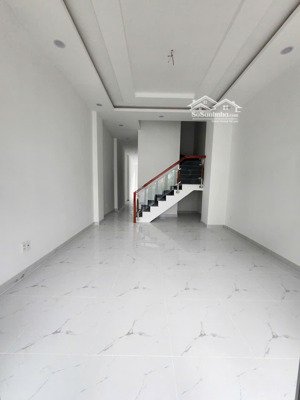 bán nhà phố tại nguyễn chí thanh,tp.hcm giá tốt chỉ với 3,95 tỷ, 82m2