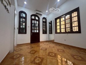 bán nhà bùi xương trạch ngõ ba gác nông, lô góc 5 tầng giá 7,1 tỷ