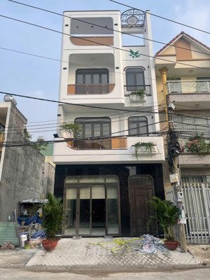 siêu phẩm nhà 1 trệt 3 lầu 105m2 ngay khu tđc đường ô tô (p. bửu hoà) chỉ 5,7 tỉ