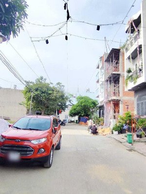 bán nhà, an phú đông, thạnh lộc 28, 4 tầng, 5 pn, đường 8m có vỉ hè, oto đậu cửa - giá 6.02. tl