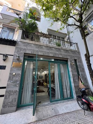 nhà 4 tầng khu đồng bộ nguyên văn khối, ngang 5.12m x 11.5m, hẻm xe hơi vào nhà ngủ, 7.5 tỷ