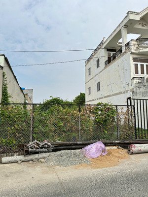 giá nhỉnh 5 tỷ- bán lô đất full thổ- dt 10 x 18- le văn lương - nhà bè- đường nhựa 6m- kdc hiện hữu