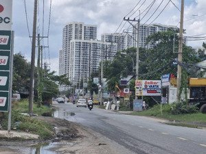 nhà mới 4 tầng hxt gi.á 5.5tỷ gần mt nguyễn xiển, sát bên vinhomes q9