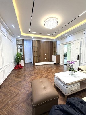 bán căn hộ chung cư cao cấp 130 đốc ngữ dt: 100m2, 3 ngủ, giá 9.6 tỷ