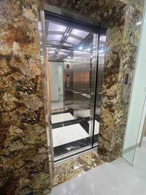 bán nhà ngõ 79 dương quảng hàm - 38m2, 6 tầng, thang máy, giá 9.8 tỷ (nhà mới)