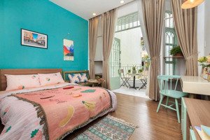 cho thuê phòng bancol- cửa sổ to- full nội thất gần vạn hạnh mall và công trường dân chủ.