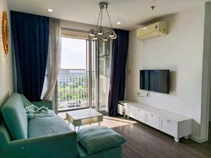 cho thuê căn hộ hộ scenic valley 1 2pn 2wc full nt giá rẻ