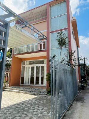 BÁN NHÀ 3 TẦNG KIÊN CỐ TỪ DÂN KIỆT ÔTÔ LÝ NAM ĐẾ, GẦN CẦU AN HÒA, TP HUẾ, CHỈ 2,75 TỶ