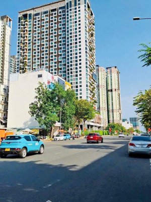 độc quyền lô đất siêu phẩm tạ hiện