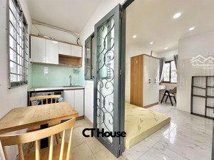 cho thuê căn hộ 1 phòng ngủ 32m2 tách bếp, ban công ngay lê văn sỹ. full ntt cơ bản, phù hợp 1,2 ng