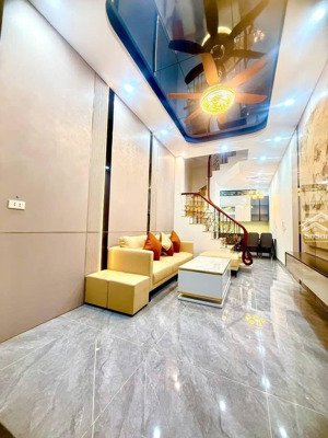 tin chuẩn!nhà phố xã đàn, 20m ra mặt phố, bãi oto, ngõ thông, 2 thoáng, sân riêng, ở ngay, 36m2*4t