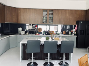 bán biệt thự đẹp tại đ. cây me, 8 tỷ, 4000m2, 5pn, 6wc, đầy đủ tiện ích