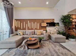 Chính Chủ Bán Nhà 3 Tầng Mặt Tiền Long Hòa – Cần Đước | Giá 1,5 Tỷ