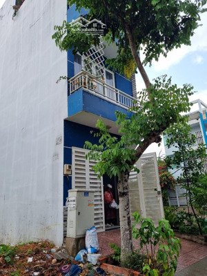 nhà bán kdc hương lộ 5 - hò học lãm, ngay giao lộ võ văn kiệt, 4x16m, 4 tầng bề thế hiện đại