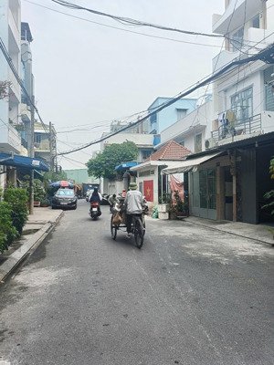 7,5 tỷ tl. hxh quay đầu thạc lam. q tân phú. dt: 4x15m(60m2)