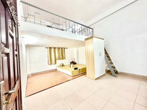 phòng siêu to yên hòa gác xép rộng ở 5ng vẫn thoải mái giá mềm