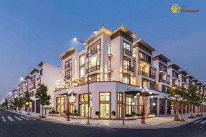 cần bán gấp 100m đất lê văn lương - nhỉnh 2tỷ.