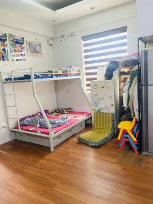 chung cư lê trọng tấn, thuộc kđt định công 70m 3pn, tầng trung, sổ lâu dài giá hơn 4 tỷ