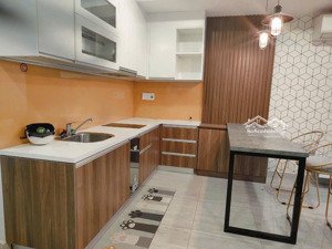 cho thuê căn hộ biconsi tower 
diện tích 50m 1phòng ngủ 1wc