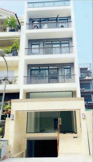 cho thuê nhà hẻm xe tải đường sư vạn hạnh p12 q10 - dt 6x20 - hầm 5 tầng - giá 40 triệu 