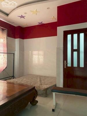 Nhà MT đường số 11 Hiệp Bình dt 5.6x20 trệt 3L giá có 7.9 tỷ