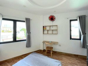 cho thuê phòng cửa sổ lớn ở đường phan văn trị, 4,9 triệu, 28m2