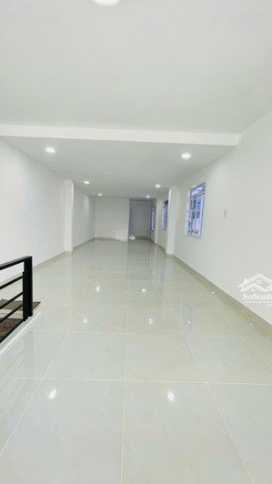 bán gấp trong tháng - bán nhà mặt tiền sư vạn hạnh 60m² 2 tầng - giá bán 35 tỷ