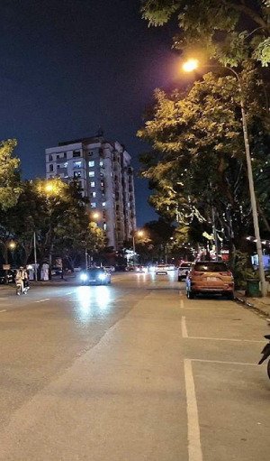 bán đất đàm văn lễ, nam sơn, bắc ninh, 80 triệu / m2, 303 m2, view đẹp chỉ với