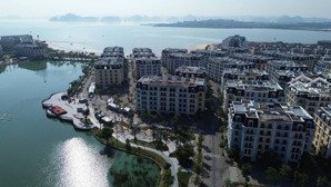 chính chủ cần bán căn aqua city hạ long cắt lỗ 500tr hv 113