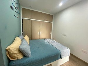 căn hộ orchard parkview novaland 75m2 18 triệu nội thất đầy đủ mới đẹp có bồn tắm có slot xe hơi