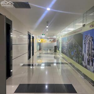 CHO THUÊ VĂN PHÒNG 340M2 NGOẠI GIAO ĐOÀN, VIEW ĐẸP, TREO BIỂN QUẢNG CÁO