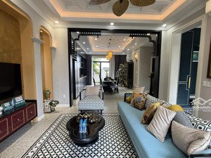 bán nhanh nhà phố vườn 1trệt 1lầu ngay ql13 chỉ 2,1tỷ/5x20m.