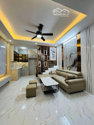 siêu phẩm lô góc trần khát chân kinh doanh đỉnh