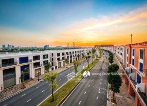 siêu phẩm đầu tư là thắng, shophouse tia sáng trục đường 25m, dt 90m2 giá chỉ còn 7,2 tỷ.