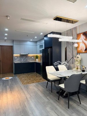 bán quỹ ch 2, 3, 4pn tại cc florence giá tốt nhất thị trường, sẵn sổ giao dịch ngay lh: 