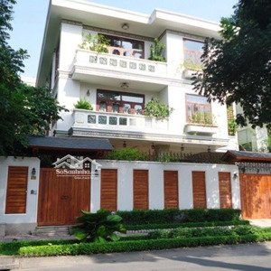 biệt thự góc 2mt nguyễn văn hưởng, thảo điền. (7x30m), 4 tầng(full nội thất cao cấp) 37 tỷ