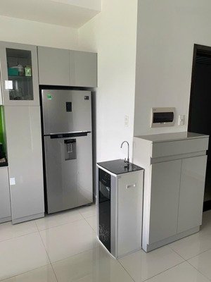 cần bán căn hộ hoàng quốc việt dt 60m2, 2pn, 2wc, nội thất đầy đủ, căn gốc đẹp lh: tuyền