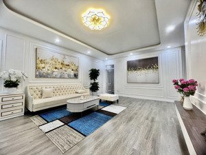 chính chủ bán căn 119m2 3pn + 2wc full nội thất giá 9.8 tỷ tại cc 17t4 thnc