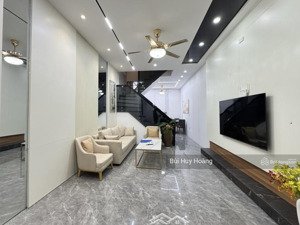 38m2 chỉ 9,x tỷ - ngõ thông - ô tô qua cửa - cách phố 30m - kinh doanh - thanh xuân - vũ tông phan