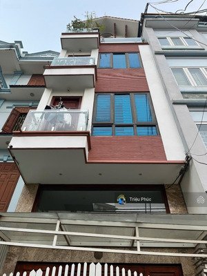 bán nhà 5 tầng yên hoà cầu giấy - mặt ngõ thẳng, rộng - cách phố vài chục mét - giá chỉ hơn 11 tỷ