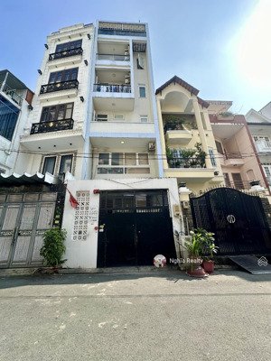 quá rẻ-quá đẹp | mt phùng văn cung, p. đức nhuận. dt: 5 x 11m (6 tầng + tháng máy). giá nhỉnh 18tỷ