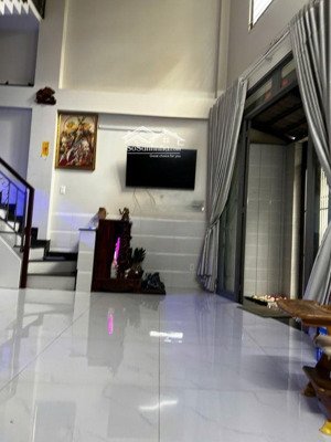 bán nhà hẻm ô tô trịnh đình trọng, tân phú, ngang 6.6m, 4 tầng.