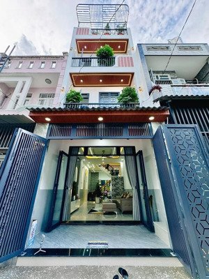 cần bán gấp nhà trần não-quận 2. dt82m2/3tỷ950 gần công viên sài gòn hiện đang cho thuê 18 triệu