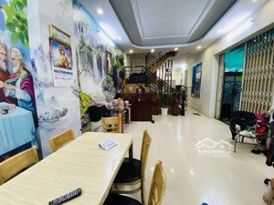 mặt tiền kd trần thị điệu*phước long b q9 thủ đức*đường ôtô 6m; 3 tầng 100m2(4,6x22) 3pn; 10tỷ6