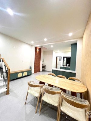 bán nhà đẹp 3 tầng đường trần hữu trang -p. hoà cường bắc - đầy đủ nội thất - gọi minh