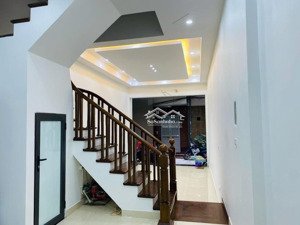 nhà đẹp bán nhà hoàng văn thái - dt trên sổ 41m2 - dt sử dụng 50m2 x 4t, giá 17 tỷ hơn