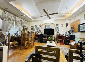 bán nr hồ tùng mậu, 12,8 tỷ, 30 m2, 5 tầng, 3pn, 3wc, ô tô đỗ cửa, kinh doanh